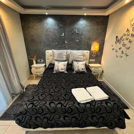 Amposta Apartment