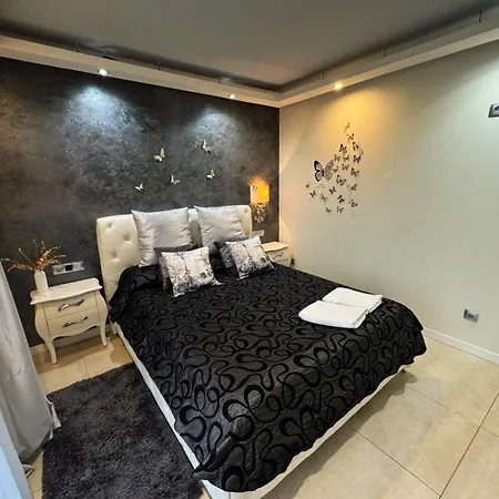 Апартаменты Amposta *