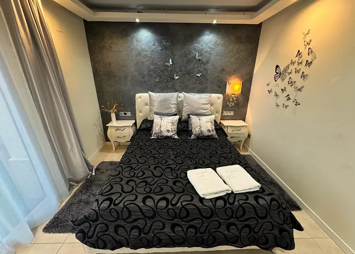 Amposta Apartment